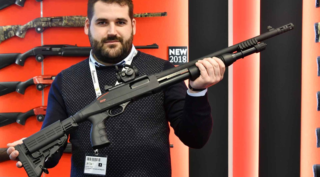 Winchester SXP XTRM Defender, pump-action shotguns in in 12 Magnum ga