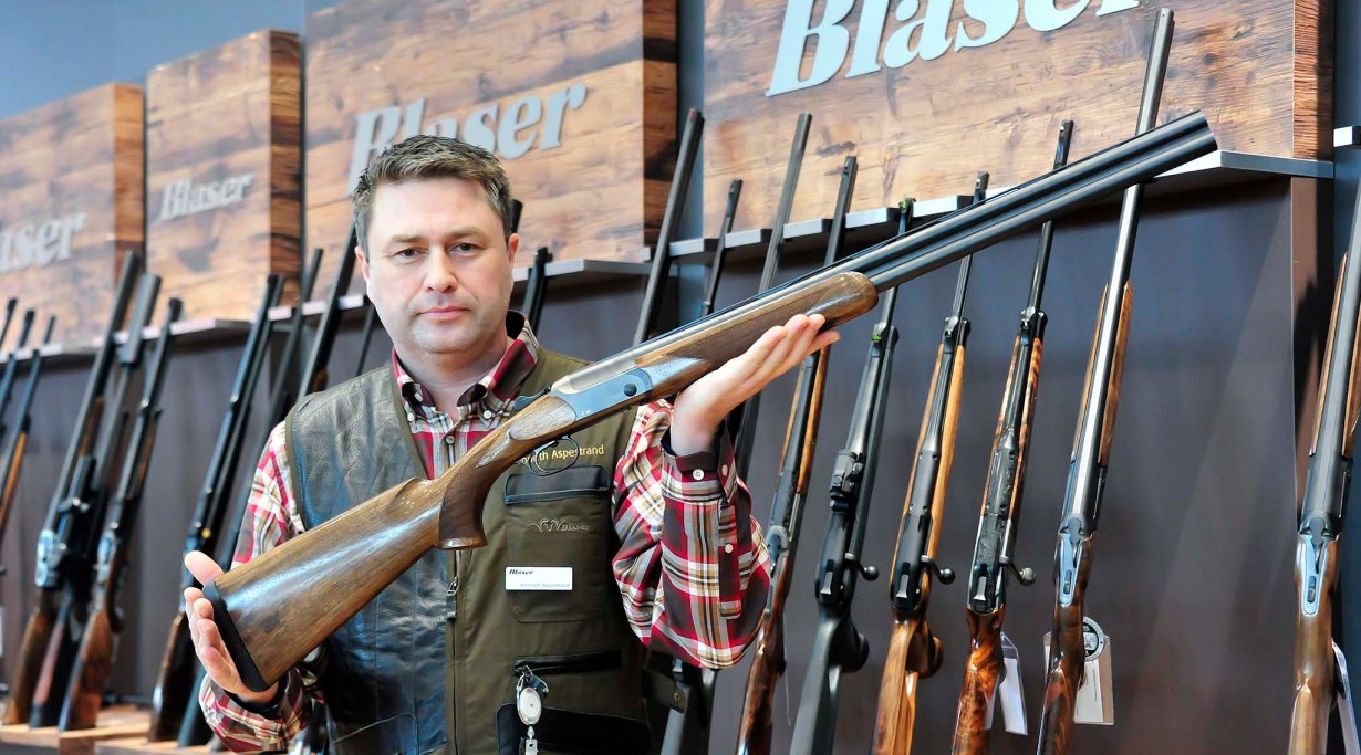 Blaser F16 game