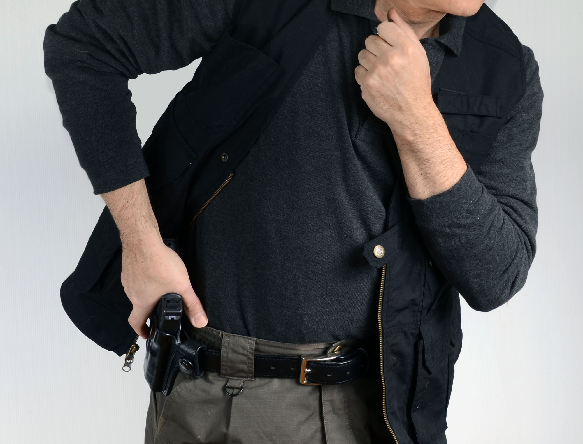 Gallery: Drawing of the gun from the holster