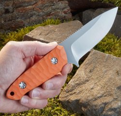 MerkelGEAR G10: The fixed, hunting knives from Merkel in a practical test. Merkel G10 - the bolt heads with their three wide slots