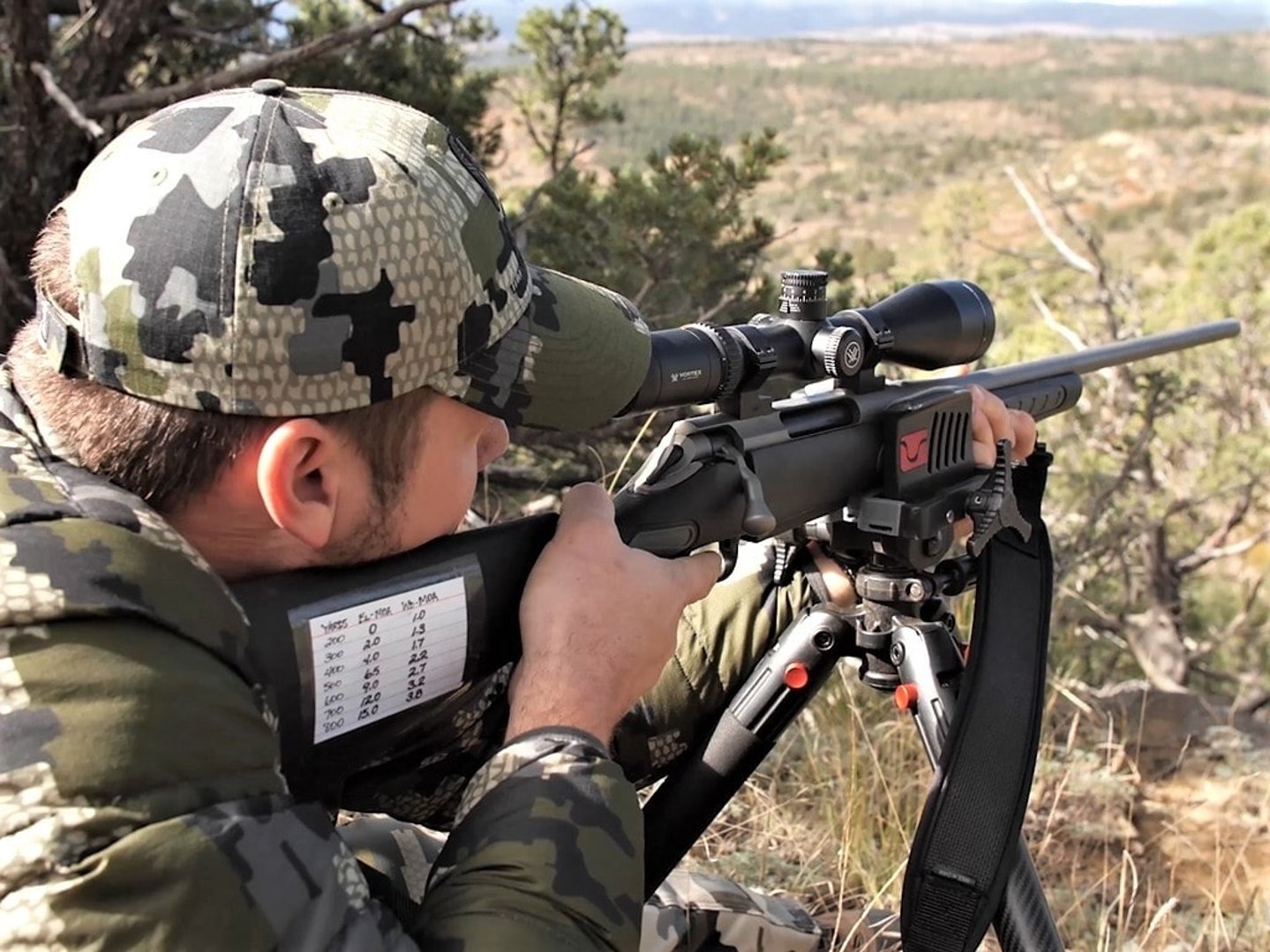 Online offers for hunters and reloaders at STROBL.cz: Lee APP presses, knife sharpener set and DeathGrip Tripod the BOG DeathGrip Tripod