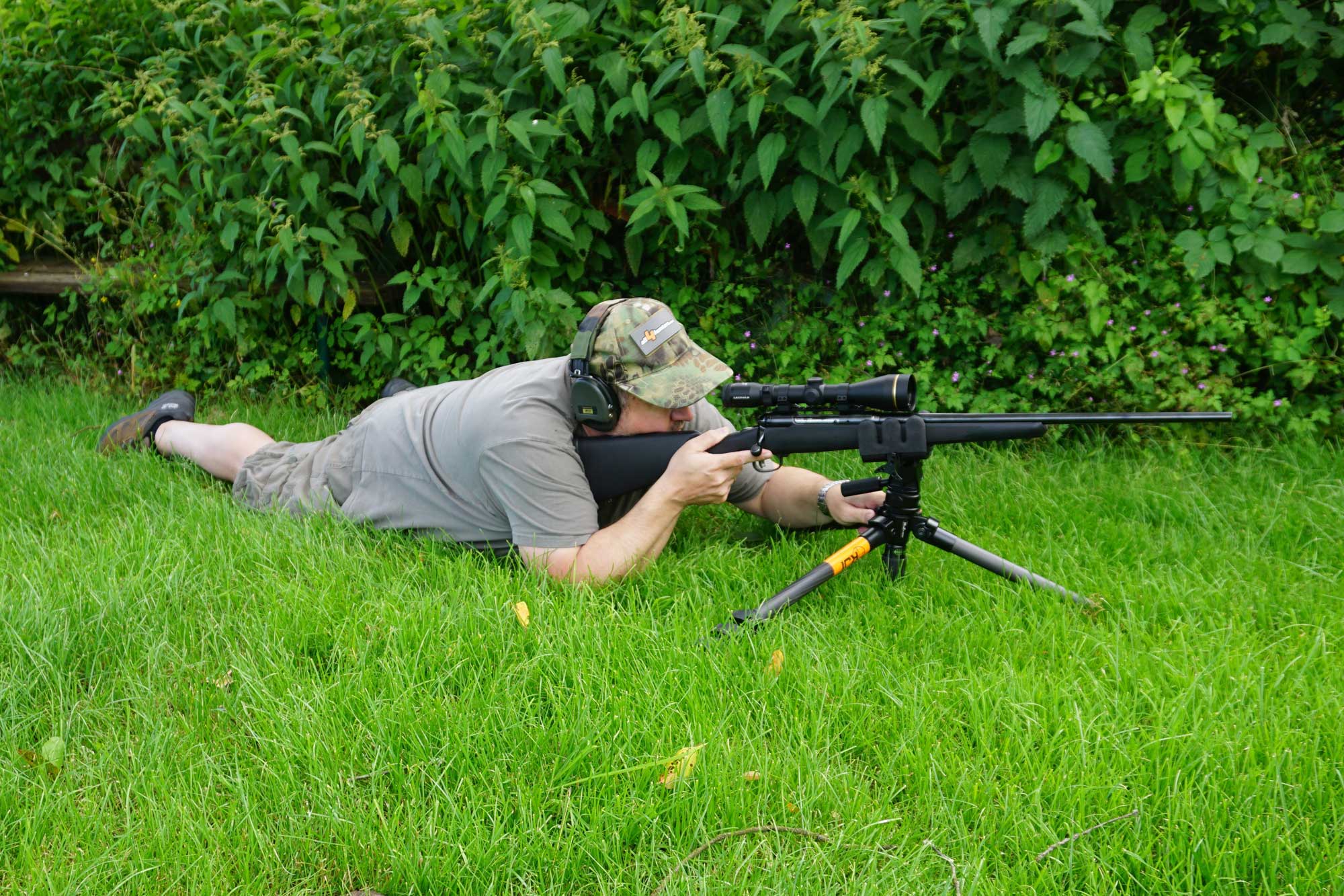 accessories: Practical test: what does the KJI K800 CF Carbon Fiber Tripod with Reaper Grip offer the hunter in the field?