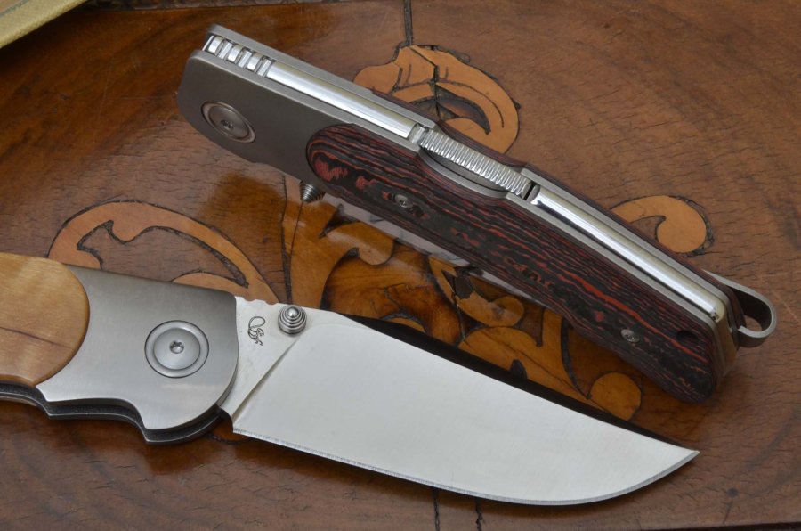 Viper Turn, elegance and ruggedness in a classic-design folding knife The back and release spine of the Viper Turn