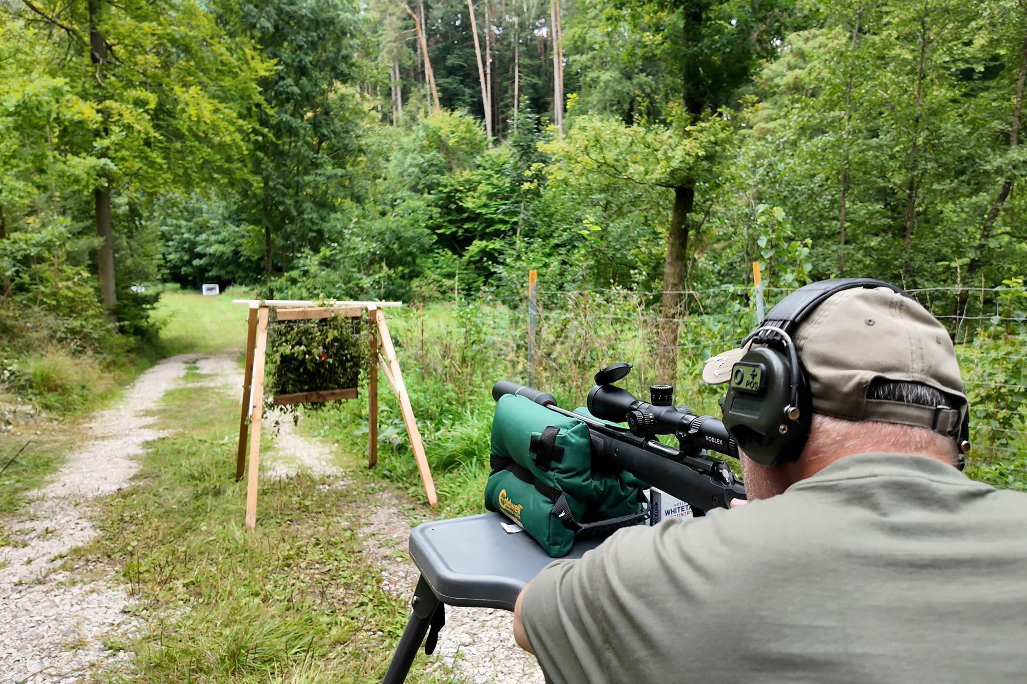 ammunition: Bullet deflection: impact of four common obstacles when using leaded and lead-free ammunition ammunition: Bullet deflection: impact of four common obstacles when using leaded and lead-free ammunition