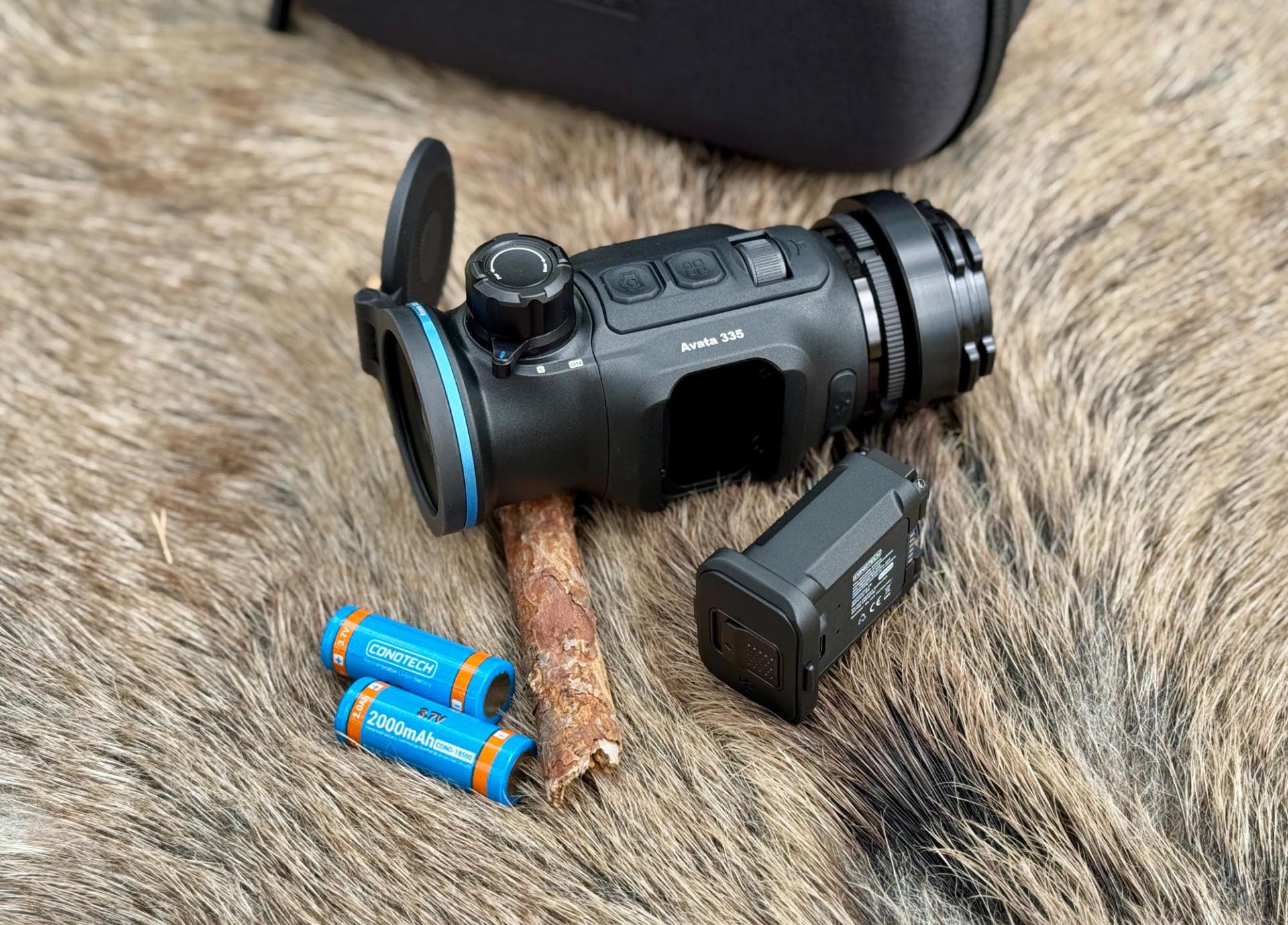 optics: Conotech  Avata 335: Thermal imaging clip-on with a strong price-performance ratio for night hunting in a practical test