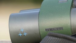 Practical test: Delta Optical Titanium 9x45 HD RF rangefinder binoculars – affordable but effective The rangefinder of the 9x45 HD RF from Delta Optical logo