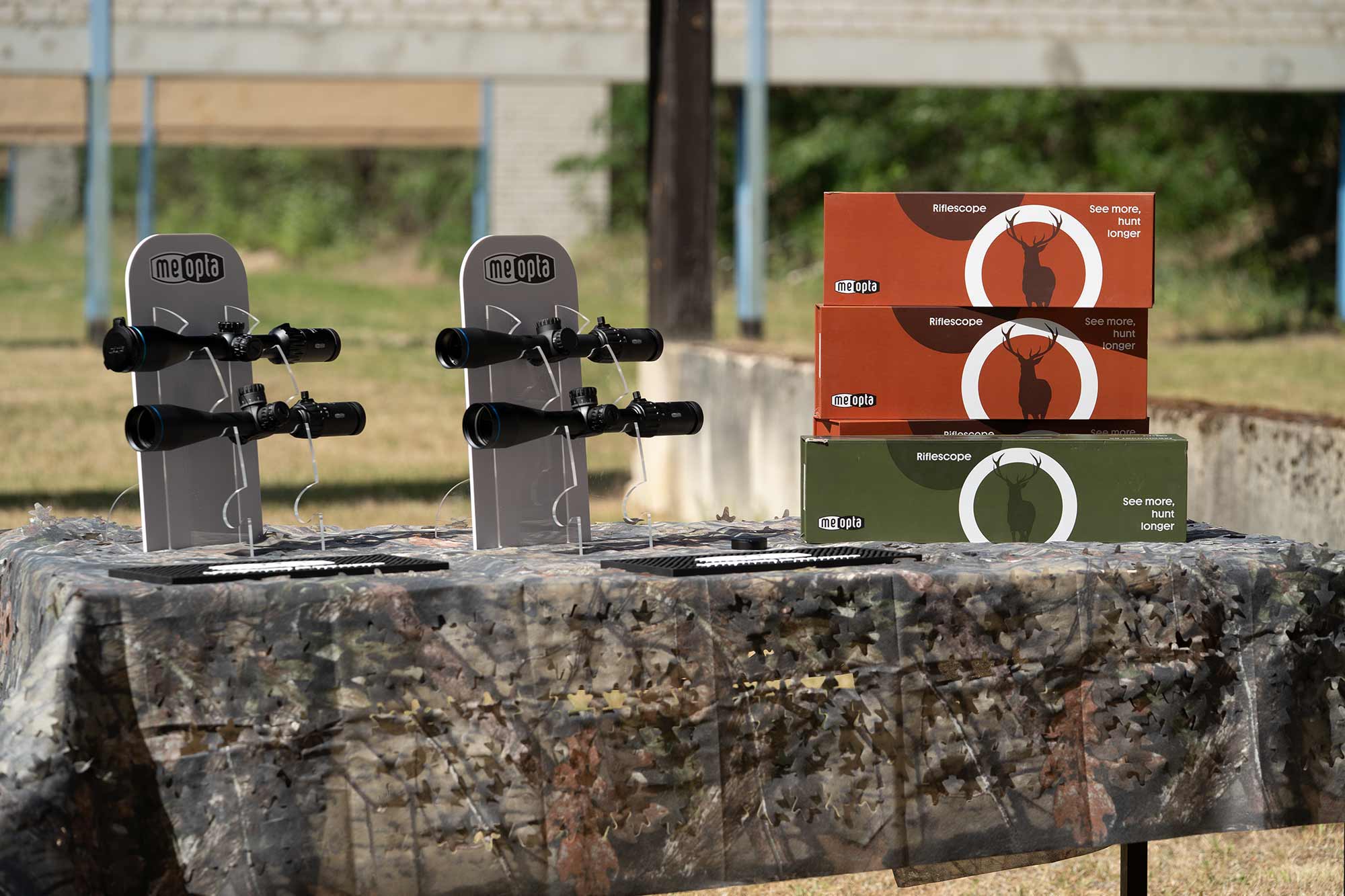 meopta: Meopta presents new riflescopes: What characterises the MeoPro R6, MeoPro R5 and MeoHunter series?