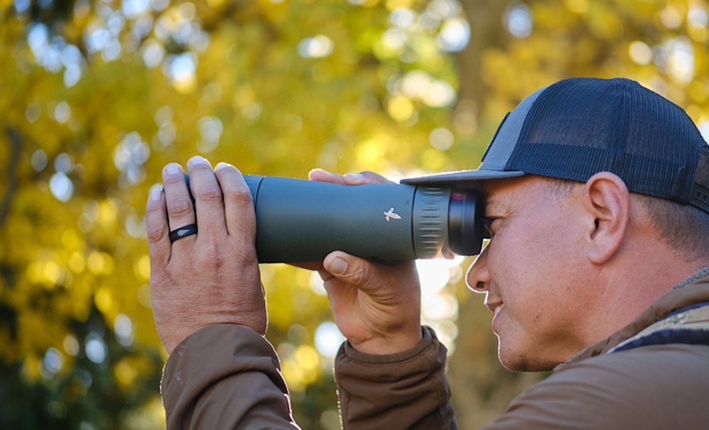 the AT/ST Balance spotting scopes