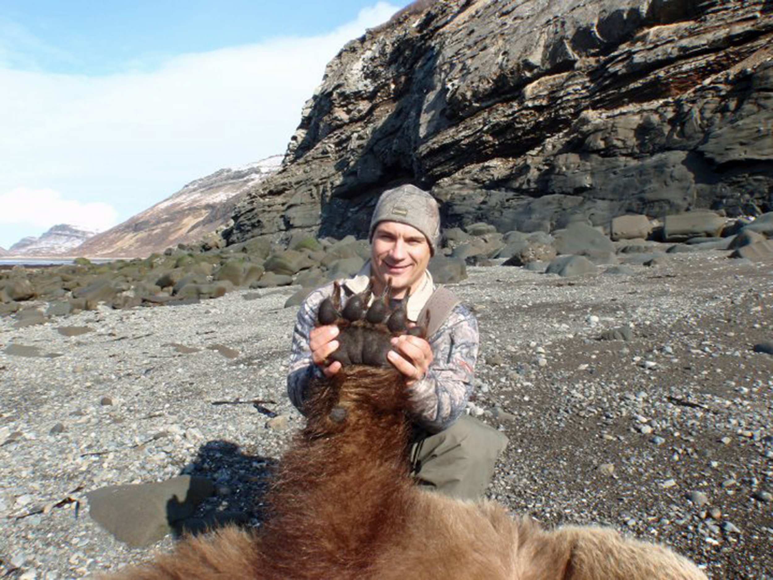 culture: Dream hunt: bear hunting in Alaska