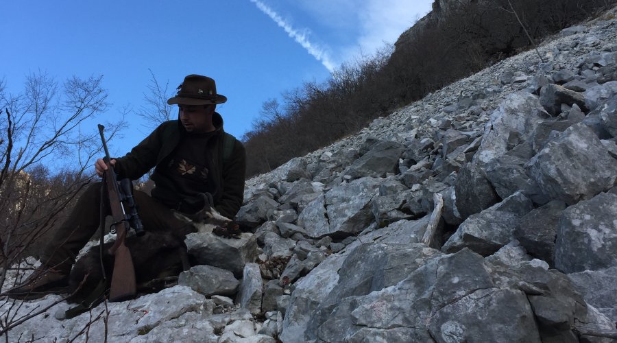 Renato Brodar hunting chamois in the Slovenian Alps