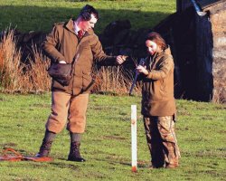 Lady who stalks from Scotland Lady hunter with Beretta silver pigeon 20 bore
