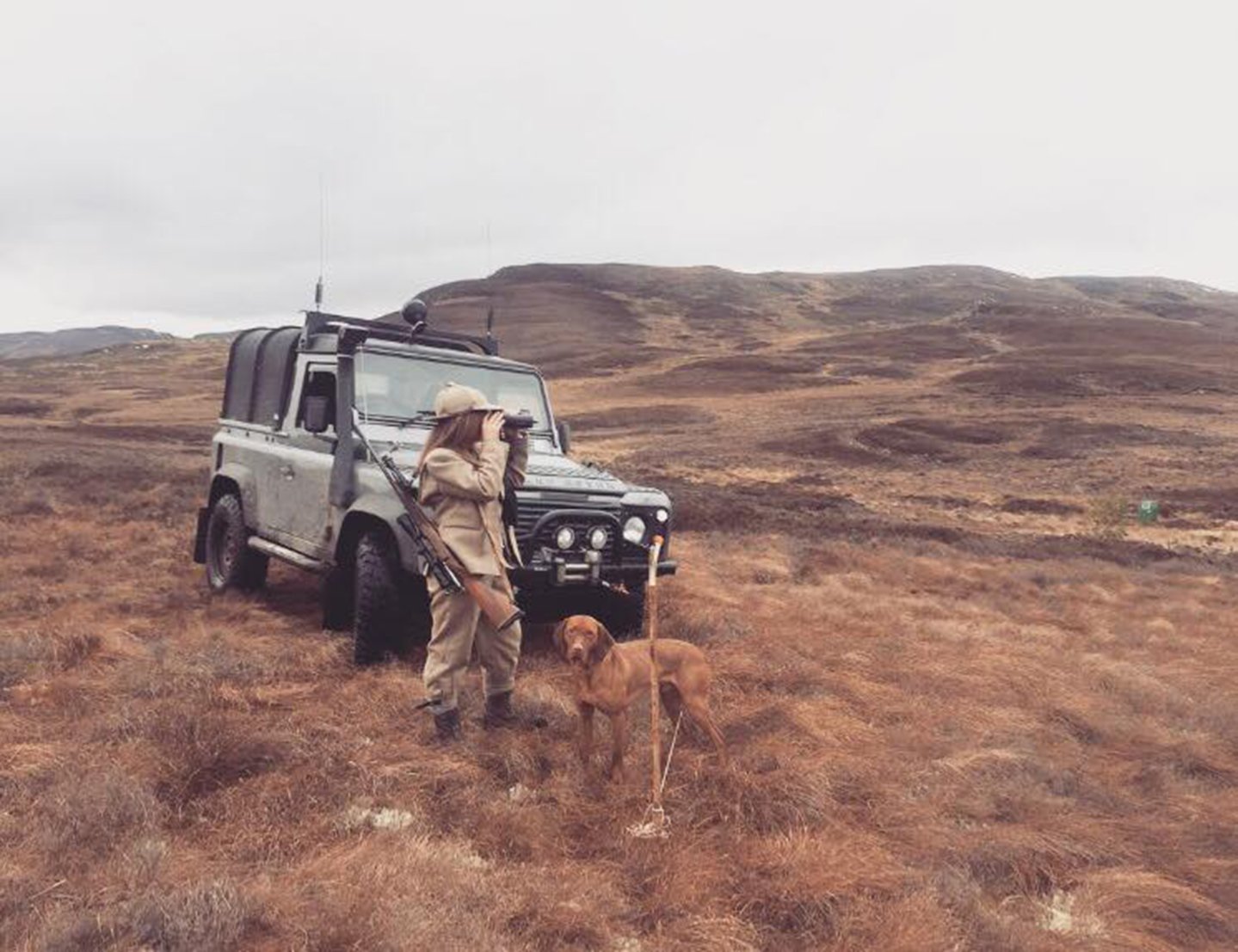 Lady who stalks from Scotland Lady deer stalking