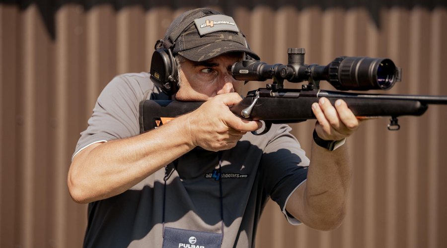 Exclusive PULSAR Factory Tour and electro-optics test Tikka T3 with a Pulsar Digex C50