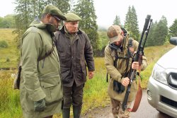 USA Hunters visit Scotland to shoot grouse and hunt deer Deer stalkers in Scotland