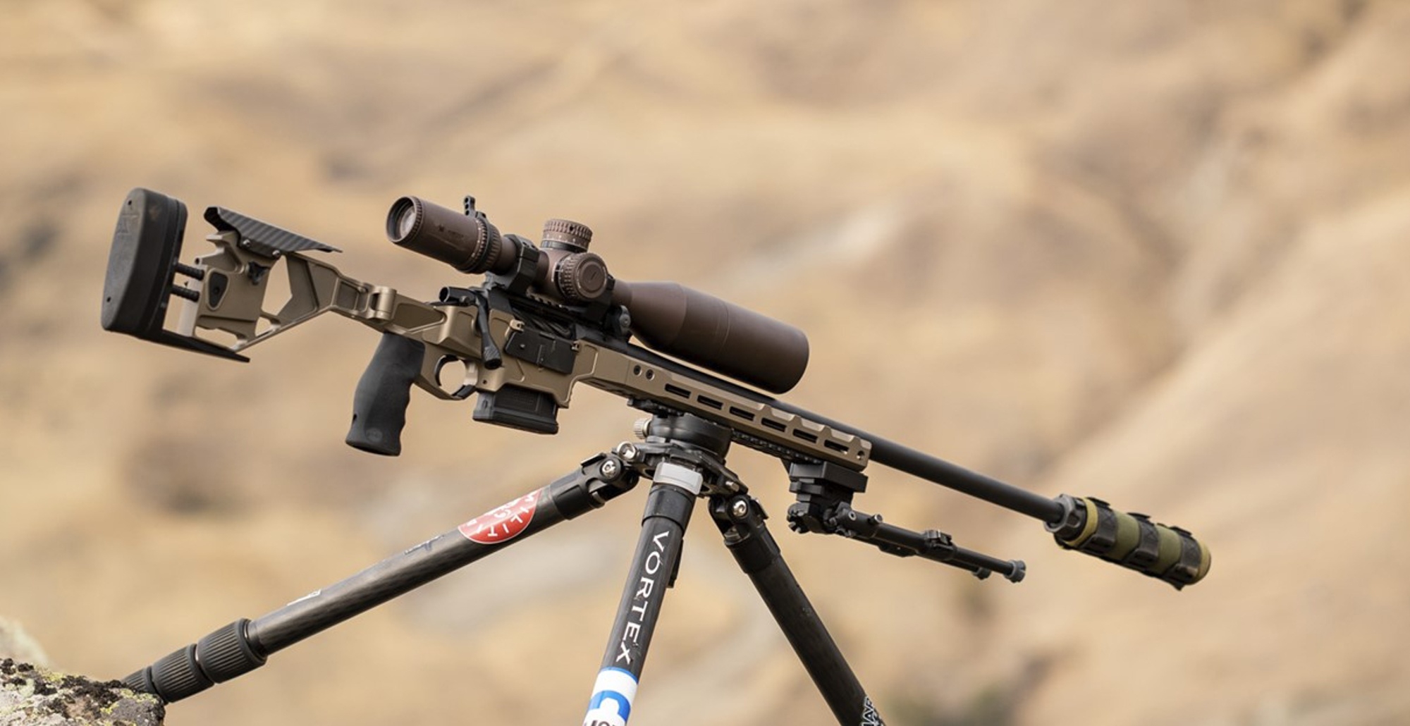 rifles: A hunting purpose-built chassis rifle: new Seekins Precision HIT