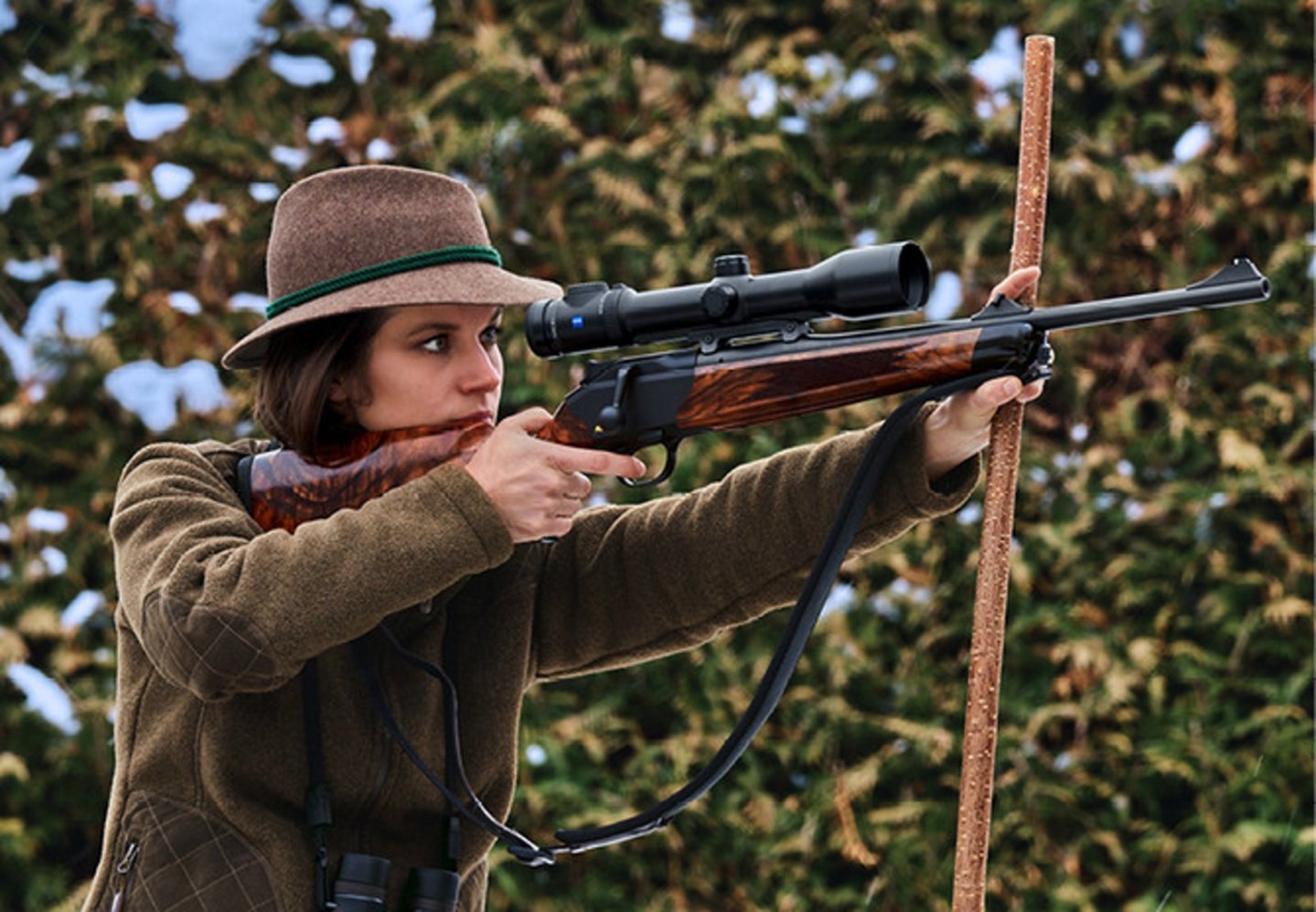 From Blaser for ladies: F16 Intuition and R8 Intuition Women shooting with the Blaser R8 Intuition.