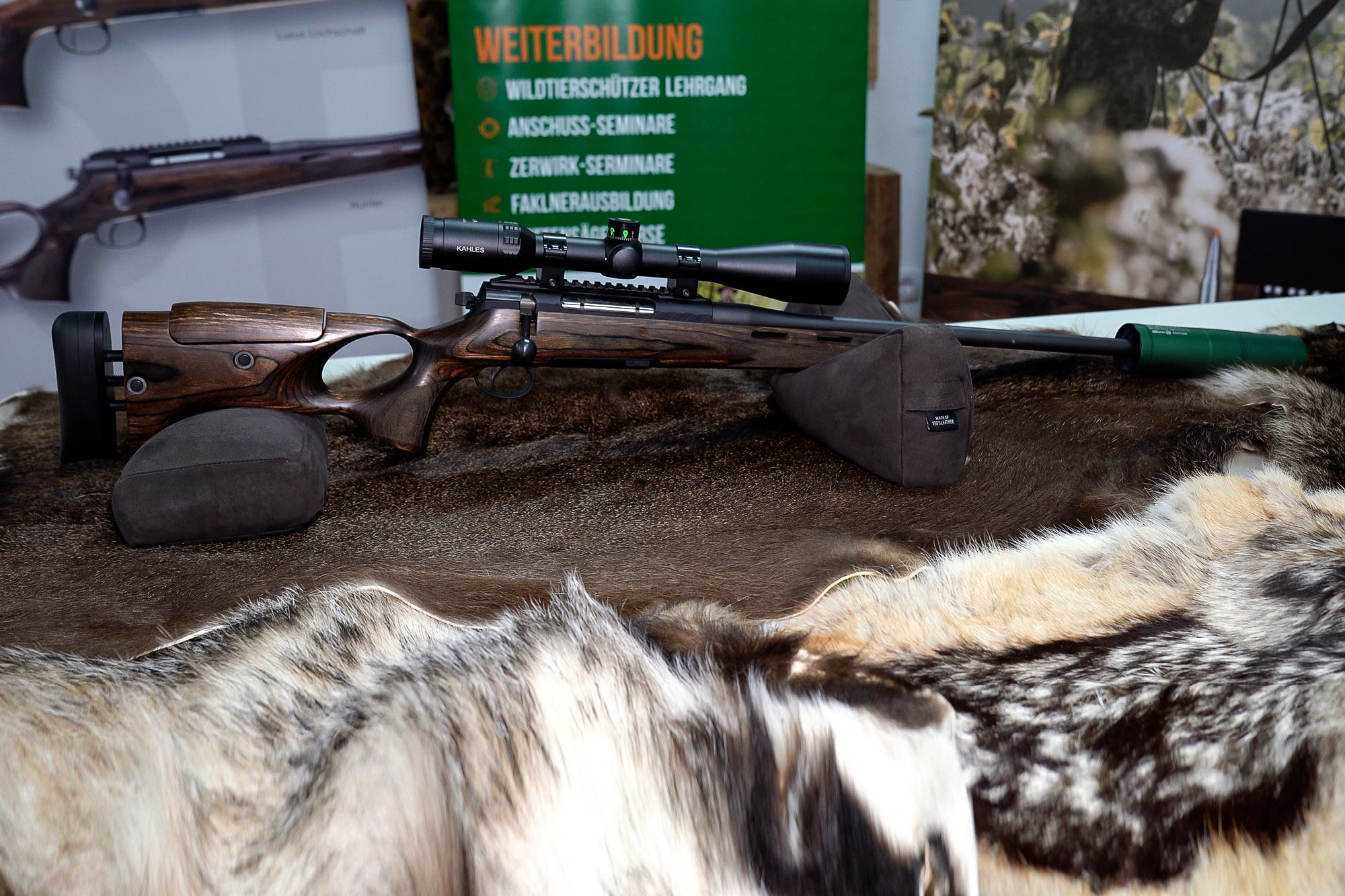 rifles: Test at 300 m: new Rössler Signature Hunter with Kahles Helia 3.5-18x50i and Hausken JD 184 XTRM