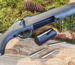 Test: Thompson/Center Compass II, the affordable hunting bolt-action rifle in .30-06 Springfield The compact polymer Compass II rotary magazine
