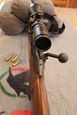 User test: Unique Alpine JPR-1 Europa – Nandu hunting with the 6.5 Creedmoor caliber bolt-action rifle The Unique Alpine JPR-1 Europa's low 60-degree bolt