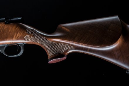 Weatherby Vanguard Camilla bolt-action rifle Weatherby, Inc. introduces the Vanguard Camilla bolt-action hunting rifle