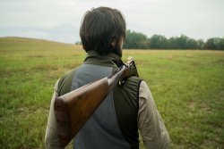 F.A.I.R. Pathos over/under hunting shotgun Calcio del sovrapposto da caccia F.A.I.R. Pathos sulla spalla del cacciatore