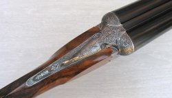 Four aces from Fratelli Poli: Bosis double-barrelled shotguns The top of the action on the 20-gauge double-barrelled shotgun
