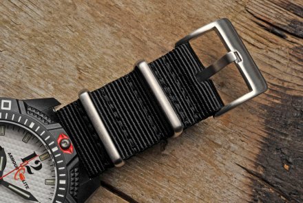 ArmourLite AL-1021 and AL-1202 watches ArmourLite AL-1021 and AL-1202 watches
