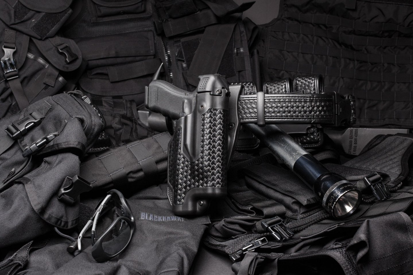 BLACKHAWK! Epoch Lv.3 light bearing duty holster BLACKHAWK! Epoch Lv.3 light bearing duty holster