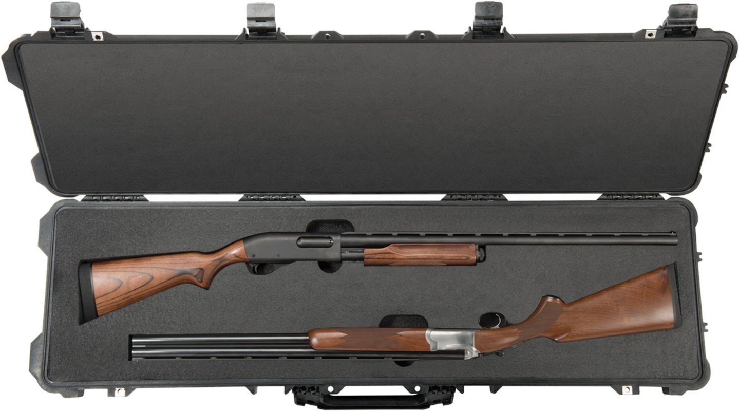 Buyer's guide: How to choose the ideal protective case Shotguns inside a protective case