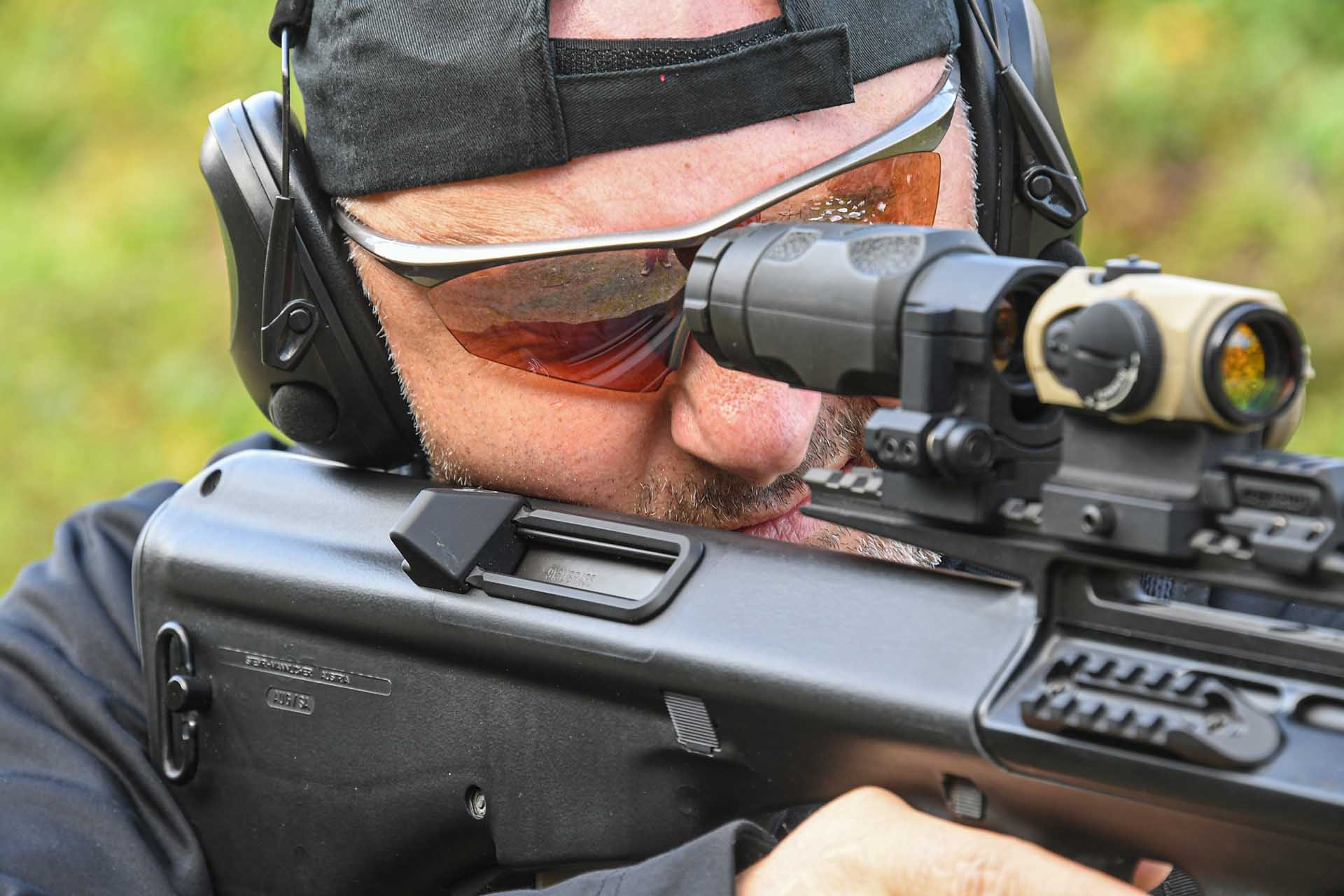 accessories: Corvus Defensio AUG Case Deflector, an effective upgrade for all Steyr Arms AUG rifles