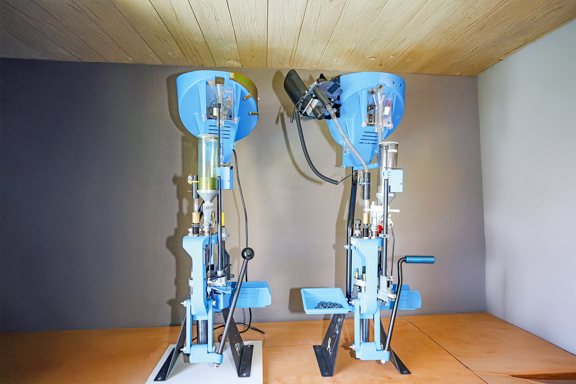 STROBL.cz: Test: Dillon XL750 and Dillon RL550C progressive reloading machines STROBL.cz: Test: Dillon XL750 and Dillon RL550C progressive reloading machines