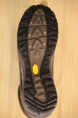 AKU Tabia GTX / LTR AKU Tabia GTX / LTR