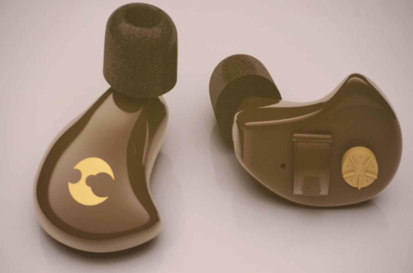 Shothunt earphones by Euro Sonit Shothunt earphones by Euro Sonit