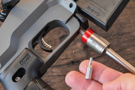 Fix It Sticks The Works tool kit with Individual Torque Limiters: test the longer 2” bits