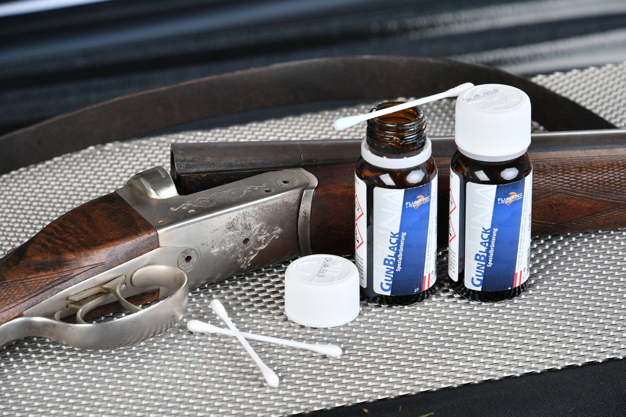 accessories: Fluna Tec Gun Black – The easy-to-handle quick bluing/cold bluing