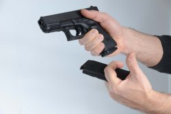 Magazine reload Magazine reload