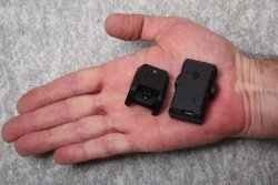 Mantis X10 Elite, the pocket shooting instructor The two Mantis versions, the new one and the old one