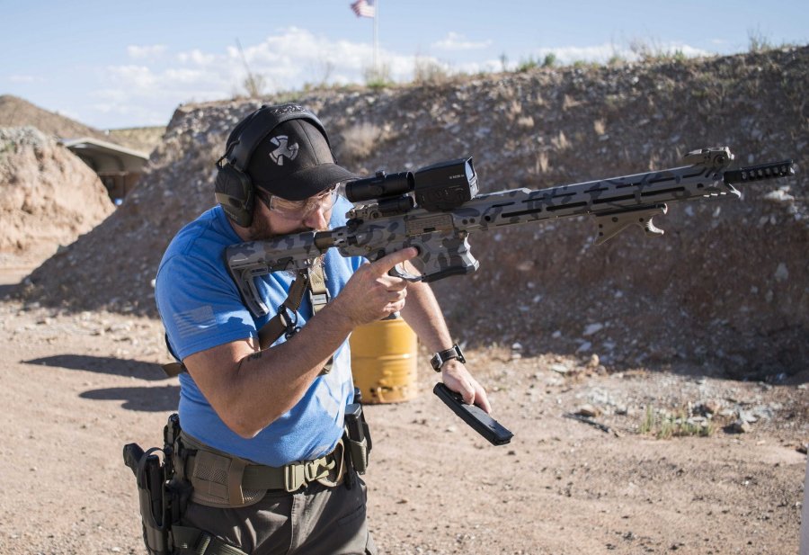 Cobalt Kinetics, new ideas for AR-15 platforms Shooting with the VTX Range from Cobalt Kinetics