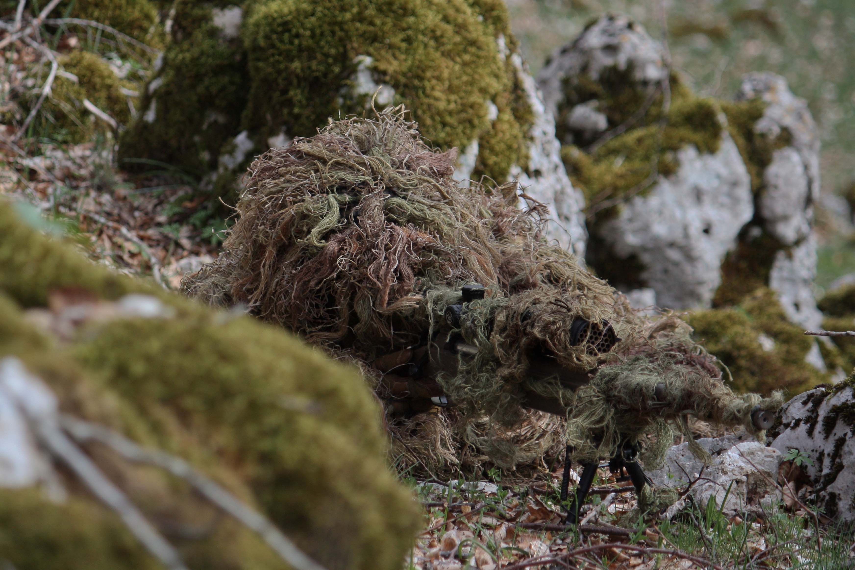 clothing: ProApto, discovering a manufacturer of ghillie suit-type camouflage for every need
