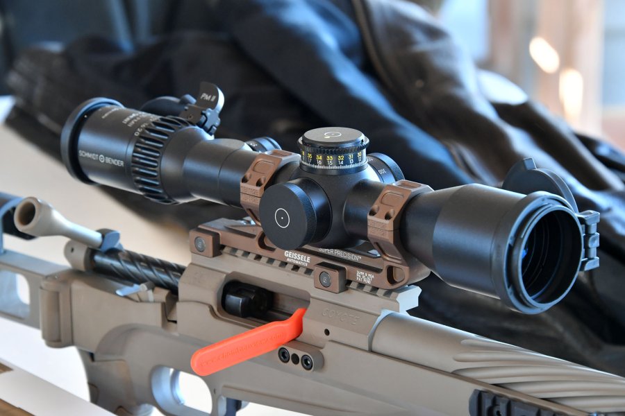 Schmidt & Bender new accessories for tactical scopes Tactical target scopes PM II by Schmidt & Bender with new accessories