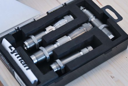 Frankford Arsenal X10 progressive press from Strobl.cz: setting up! The reloading dies