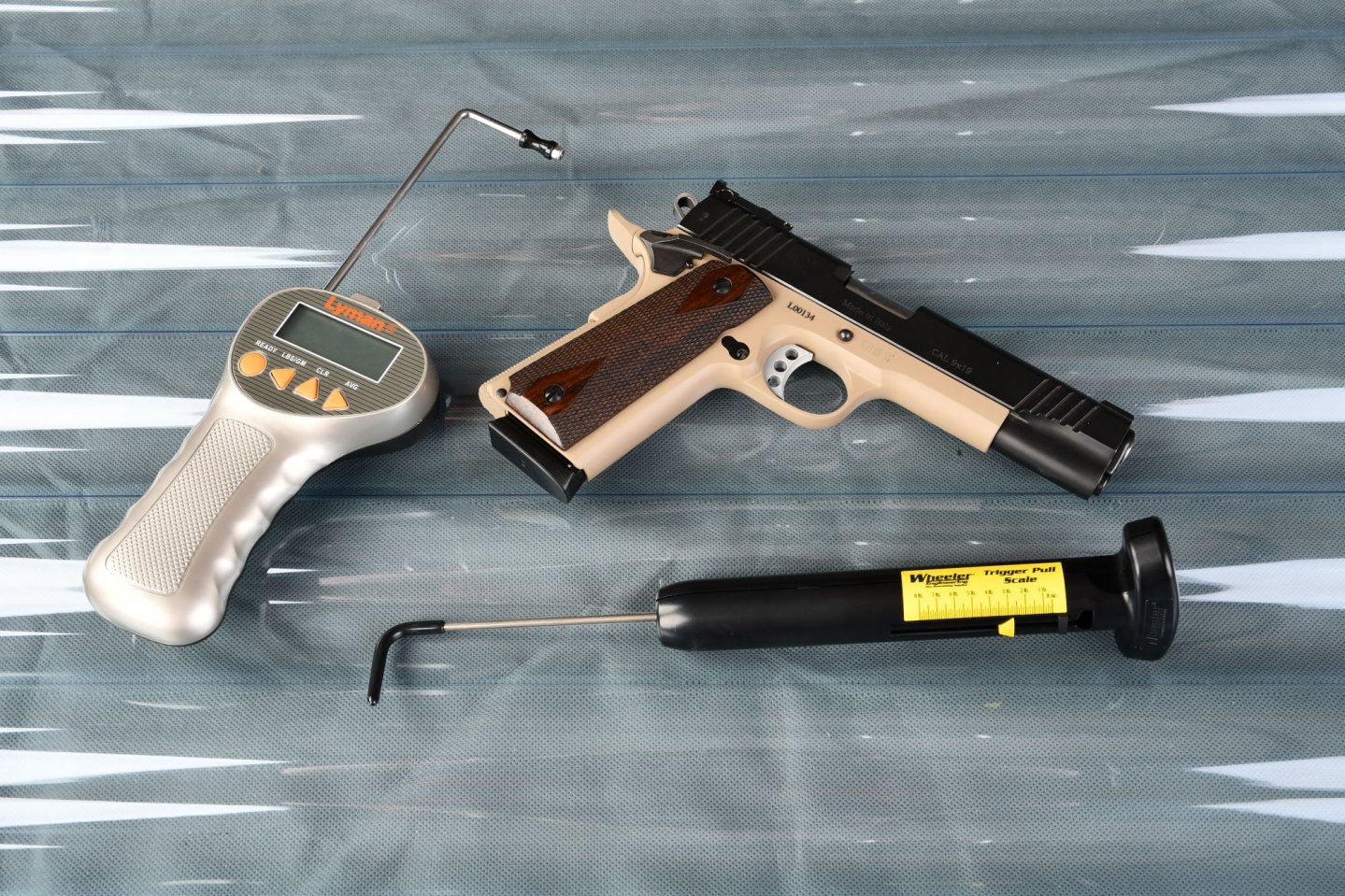 Two trigger pull gauges from Lyman and Wheeler – This is how the measuring devices from STROBL.cz work The two very different devices from Wheeler and Lyman.