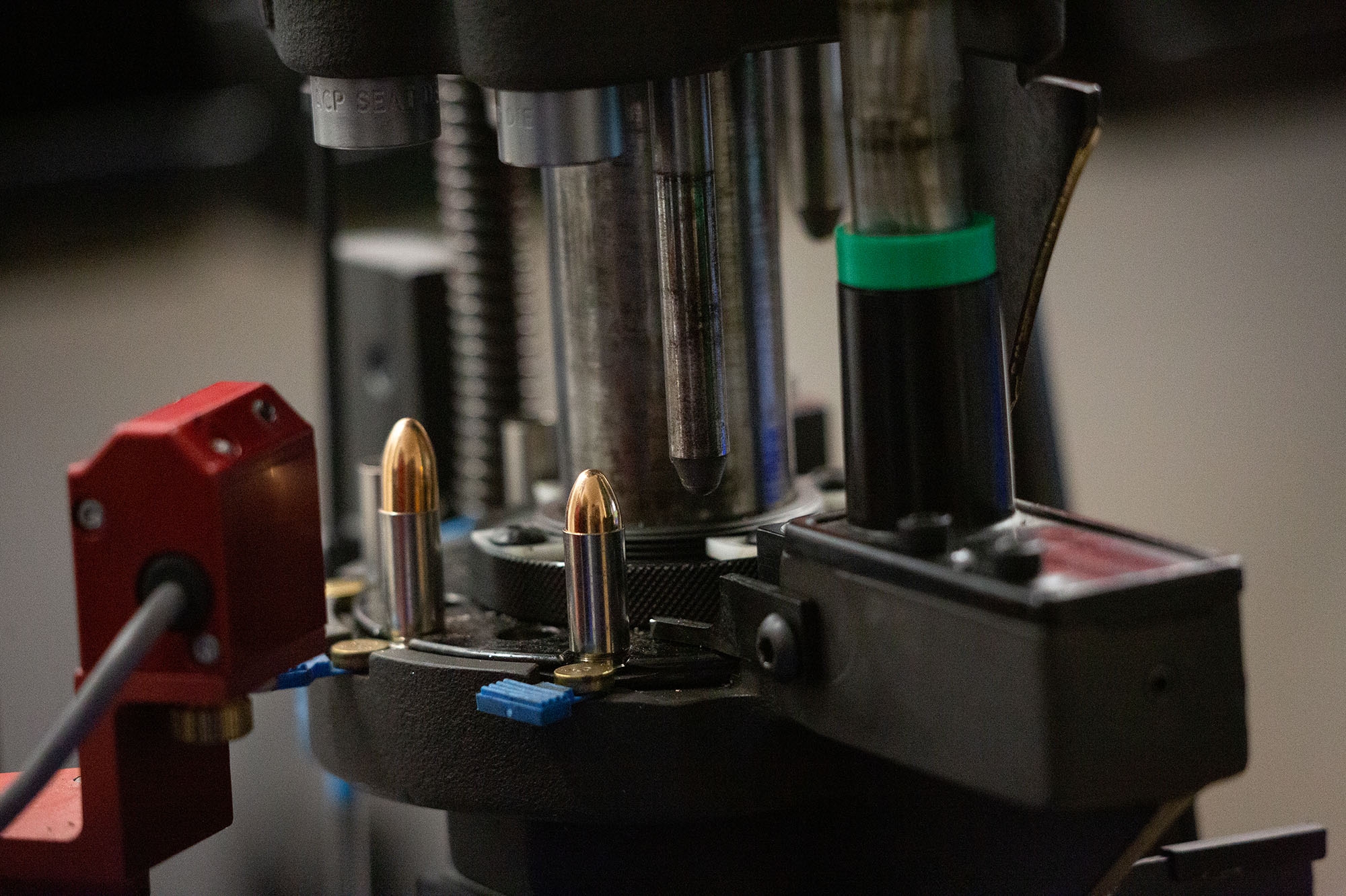 ipsc: Reloading for the IPSC OPEN Division with Samantha: why, how and where?  ipsc: Reloading for the IPSC OPEN Division with Samantha: why, how and where?