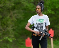 Anti-guns' shortcuts: illusory correlations and subjective validation Lady shooter