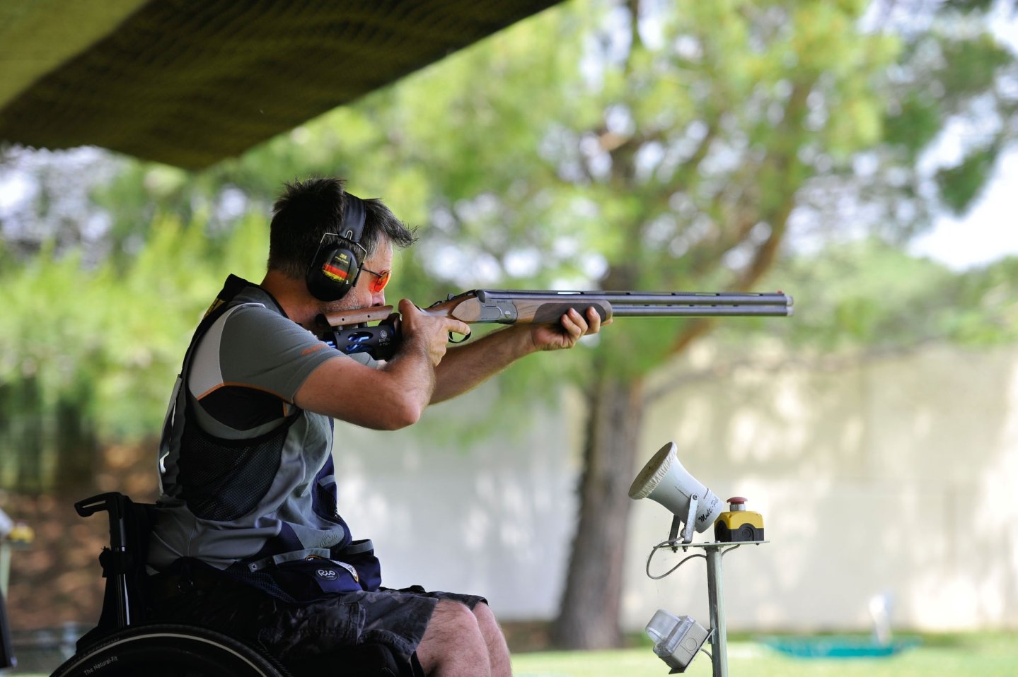 Parasport: interview with the German para-trap shooter Thomas Höfs Para-trap shooter Thomas Höfs at the Emir-Cup competition.