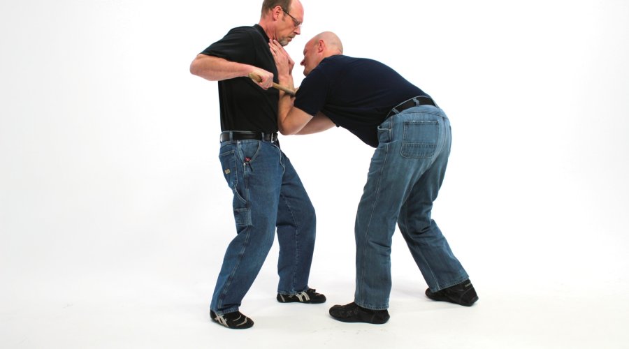 Sequence of defense techniques with the walking stick