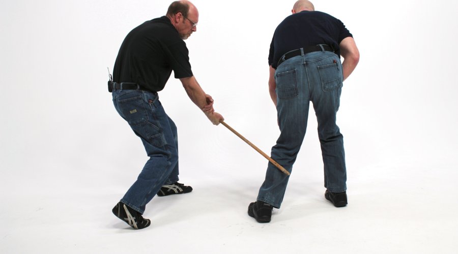 Sequence of defense techniques with the walking stick