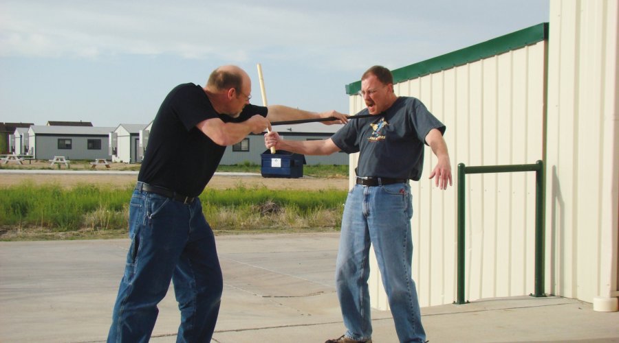 Stick practise: defense techniques 