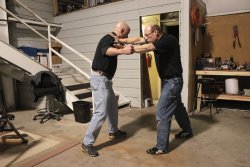 Self-defense and unarmed defense - Part 1: introduction and the "swing” Fight between 2 men