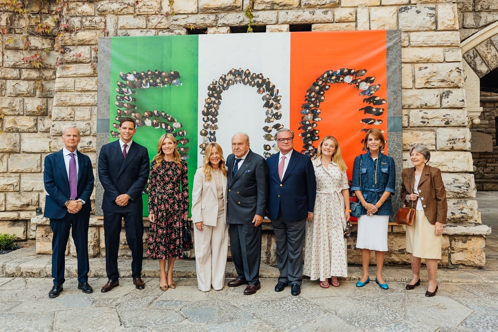 beretta: Beretta celebrates 500 years with government officials, employees and the Val Trompia community